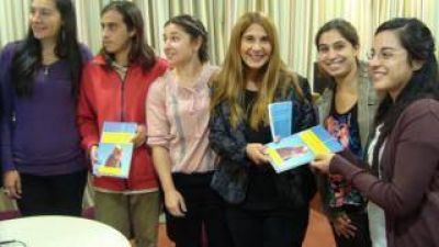 Educaci�n entreg� bibliograf�a sobre los desaparecidos en la dictadura militar