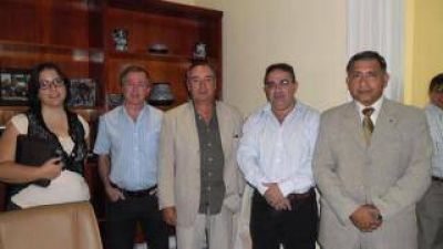 El Municipio y profesionales trabajar�n en colaboraci�n mutua