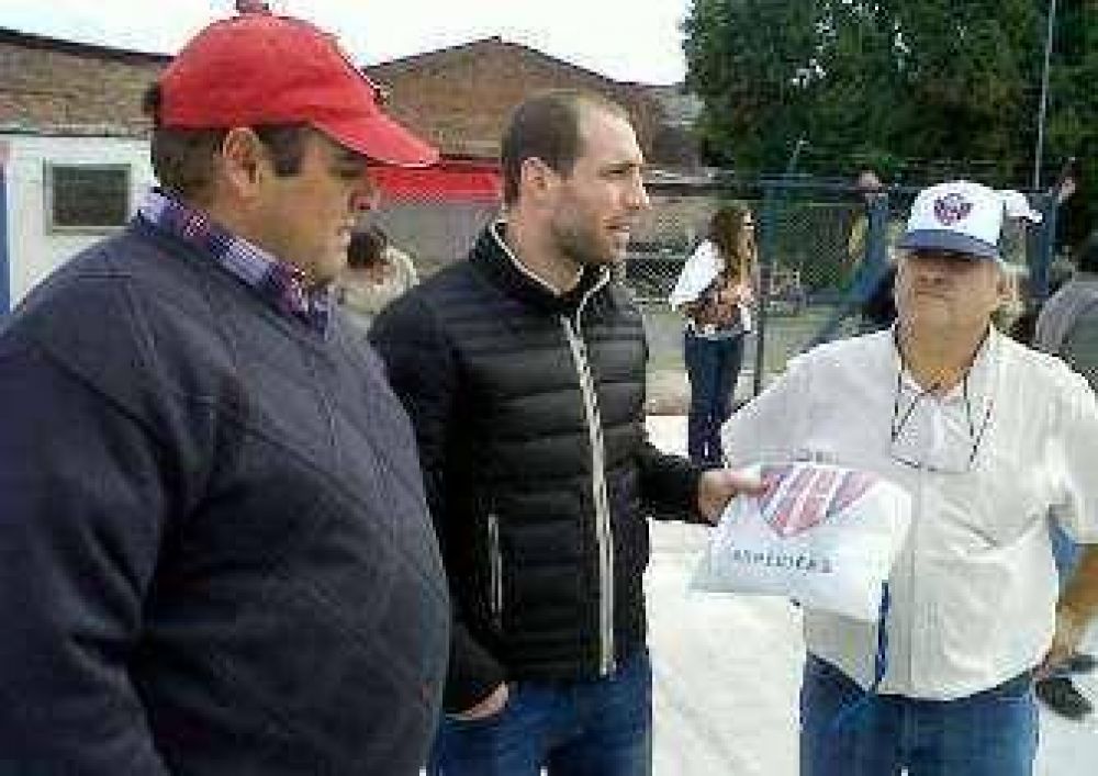 Pablo Zabaleta visit� obras en Arrecifes