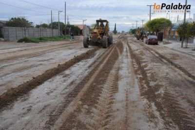 Comenz� el arreglo de calles afectadas por la lluvia