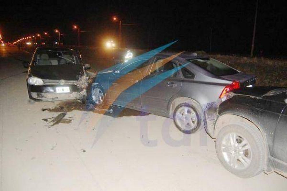 Impresionante accidente dej� tres hermanos heridos 