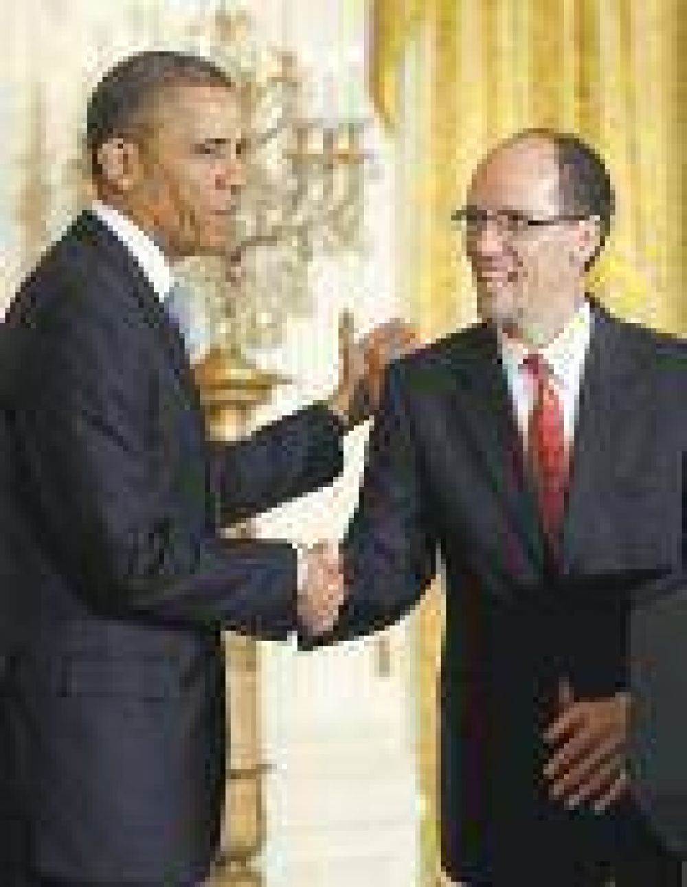 Obama quiere un hispano en el Gabinete