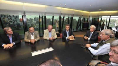De la Sota le pidi� unidad al ruralismo