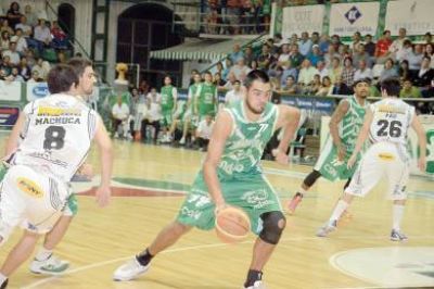 Gimnasia barri� la serie y va por m�s