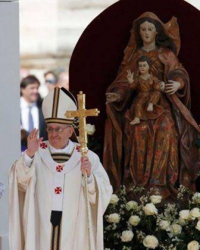 Francisco inici� su pontificado con un llamado por la paz y el medioambiente