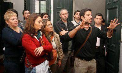 Los m�sicos de la Filarm�nica reclamaron por el "vaciamiento" de la orquesta