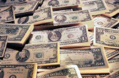 El d�lar blue sube a $ 8,30 y rompe el r�cord en Mendoza