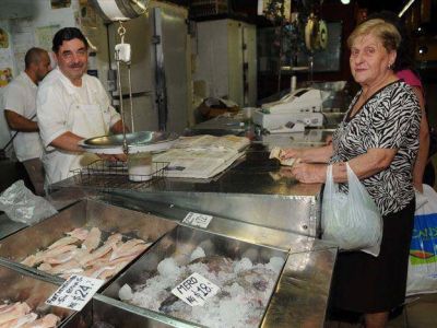 La merluza y el salm�n subieron 20% respecto a las Pascuas de 2012