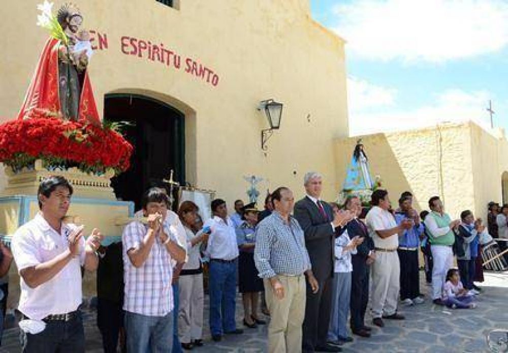 El Vicegobernador acompa�� al pueblo de Cachi en su fiesta patronal