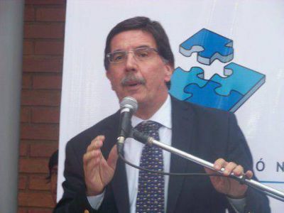 Sileoni destac� que Misiones es una de las pocas provincias que cumple con los 190 d�as de clases
