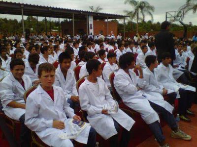 Inauguran escuela en Iguaz�