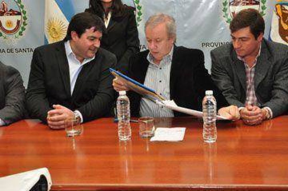 Peralta firmar� decreto de especificidad de fondos