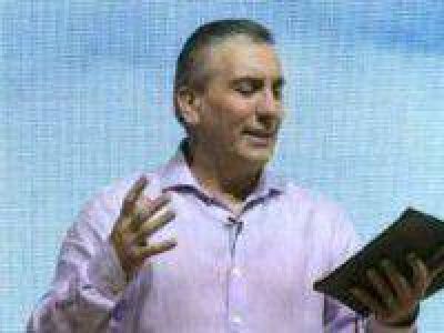 El pastor Olier asegur� que la poblaci�n de Mar del Plata supera el mill�n de personas y hay 150 mil j�venes marginados