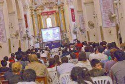 �Francisco sabe que los cambios de la Iglesia deben comenzar desde adentro�