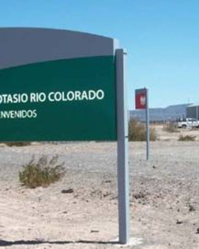Vale: trabajadores bloquean el ingreso al campamento