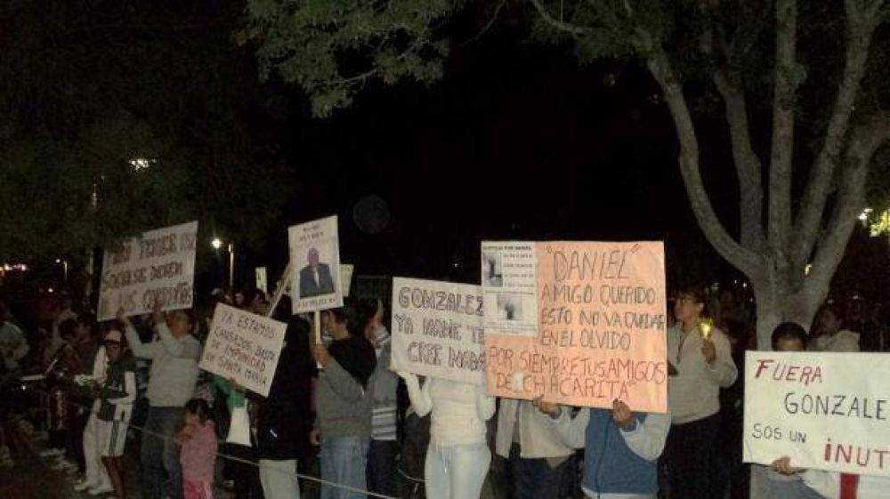 Volvieron a marchar y repudiaron al fiscal Gonz�lez y al juez Acu�a