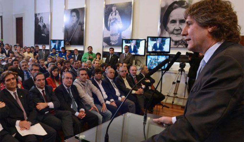 Empresas ligadas a Boudou recibieron el doble de pauta oficial