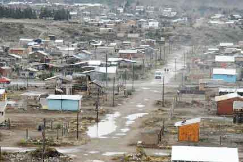 Anuncian realizaci�n de la red de agua potable