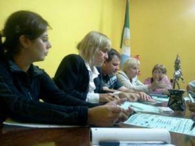 S�enz Pe�a: Municipalidad y Colectividades trabajan en reciclaje