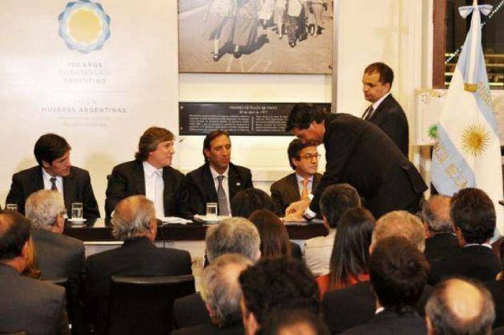 Mediante convenio con la CAF y el BID el Chaco podr� fomentar su competitividad de las cadenas productivas textil y c�rnica
