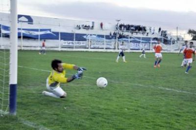La C.A.I. se qued� con la �Copa Aniversario�