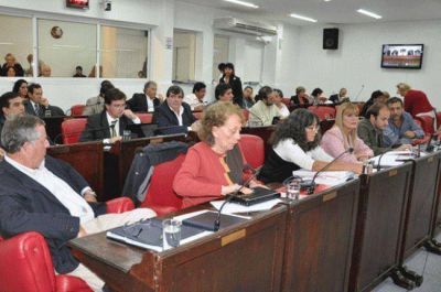 El Poder Legislativo aprob� con matices su aumento salarial