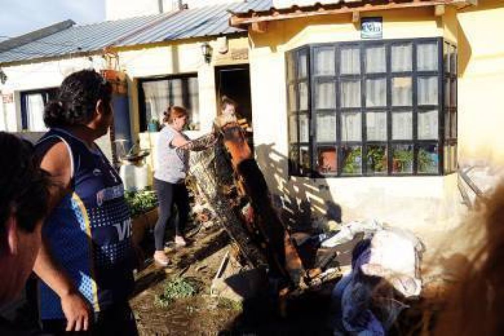 Un ni�o provoc� incendio en vivienda familiar del barrio Laprida