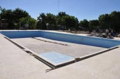 Comenz� el juicio por el caso de la joven estudiante que muri� ahogada en una pileta 