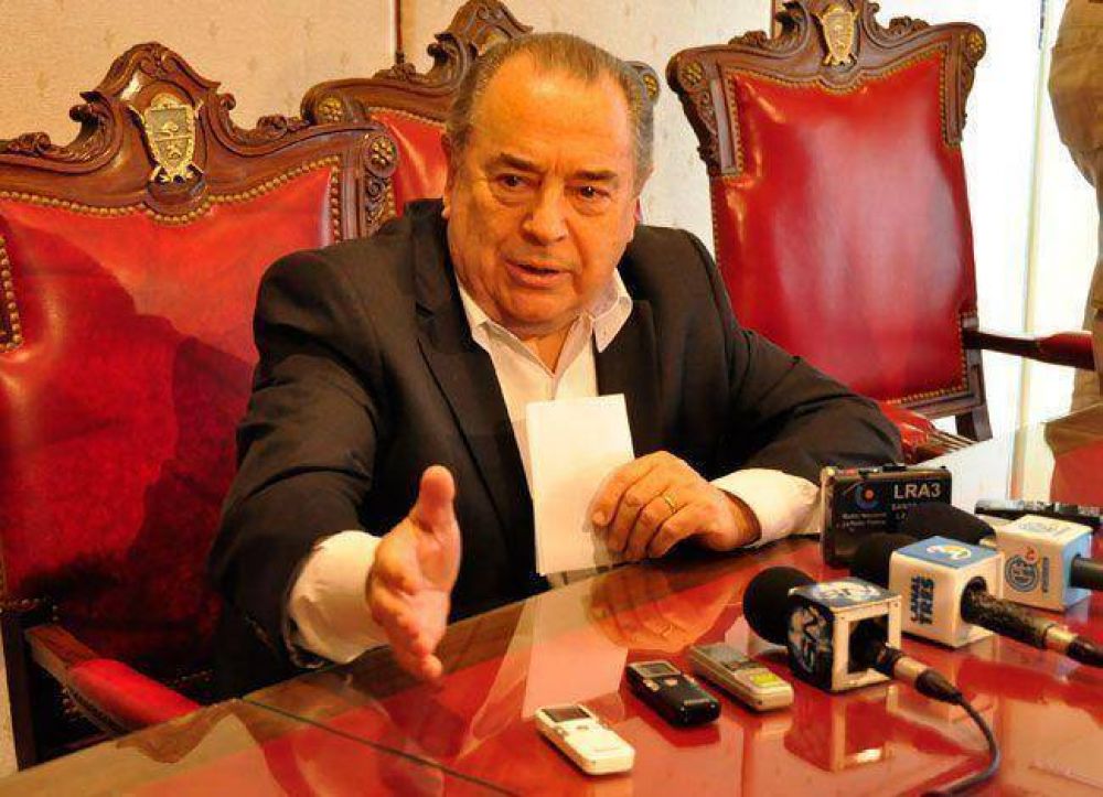 Sueldos estatales: Jorge dijo que "en el acta qued� el 24% y no se discute m�s"