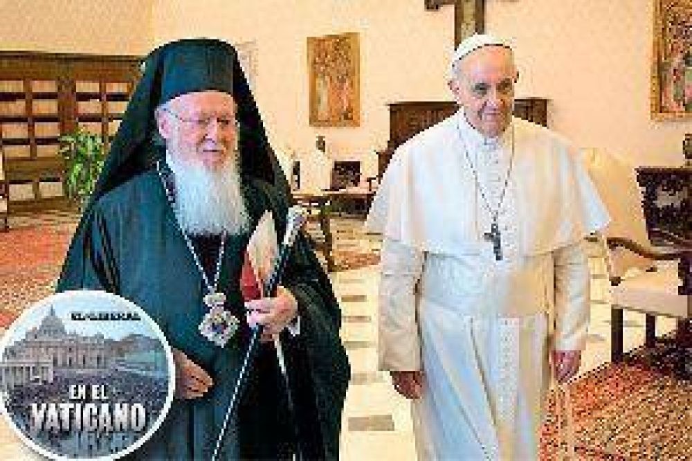 El Papa prometi� "respeto y amistad" a las iglesias y religiones universales