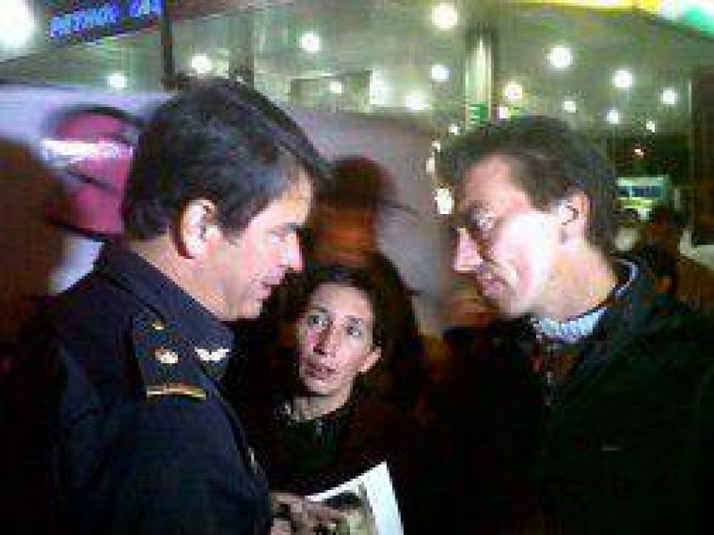 Quilmes: Remisero atropell� a un joven, lo mat� y se dio a la fuga
