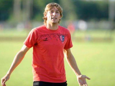 Newell's: "A veces nos falta jugar un poco m�s", asegur� Figueroa