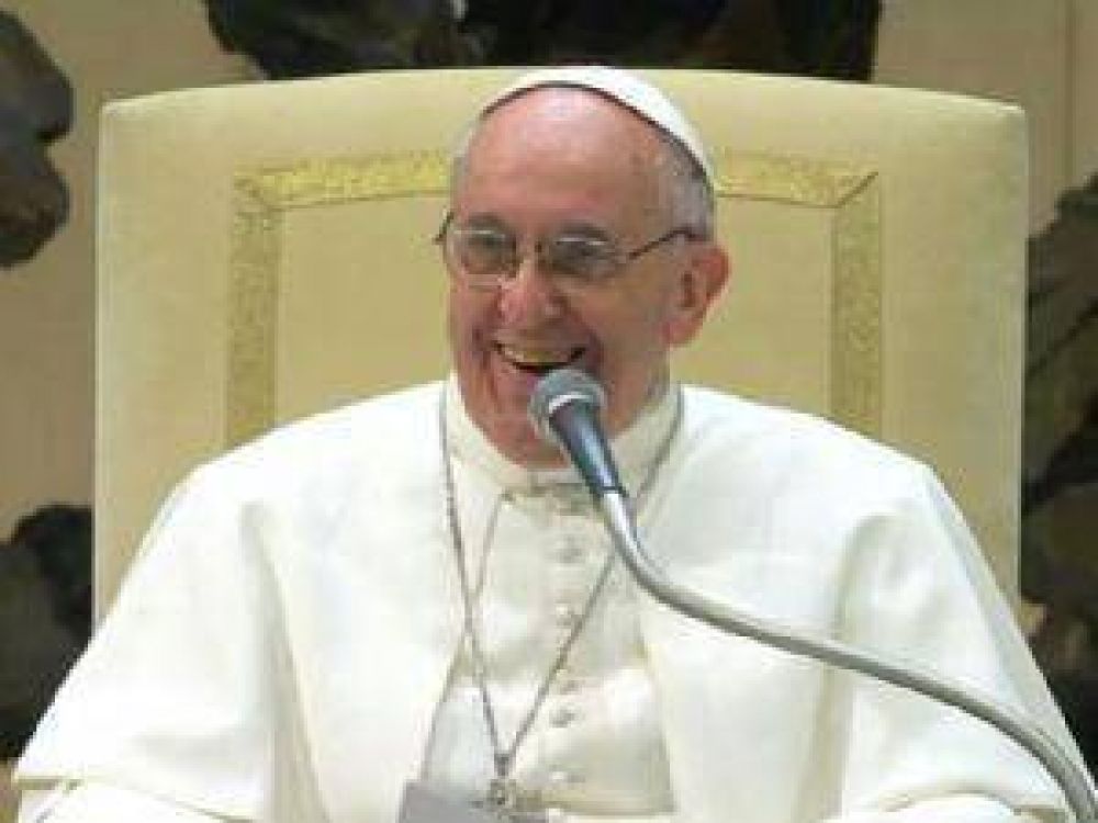 Proponen que una calle lleve el nombre del Papa