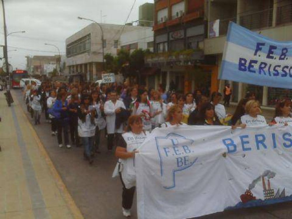 Jornada de movilizaci�n docente con fuerte presencia berissense