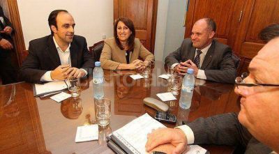 Corral y Fein insistieron con el Fondo de Obras Menores
