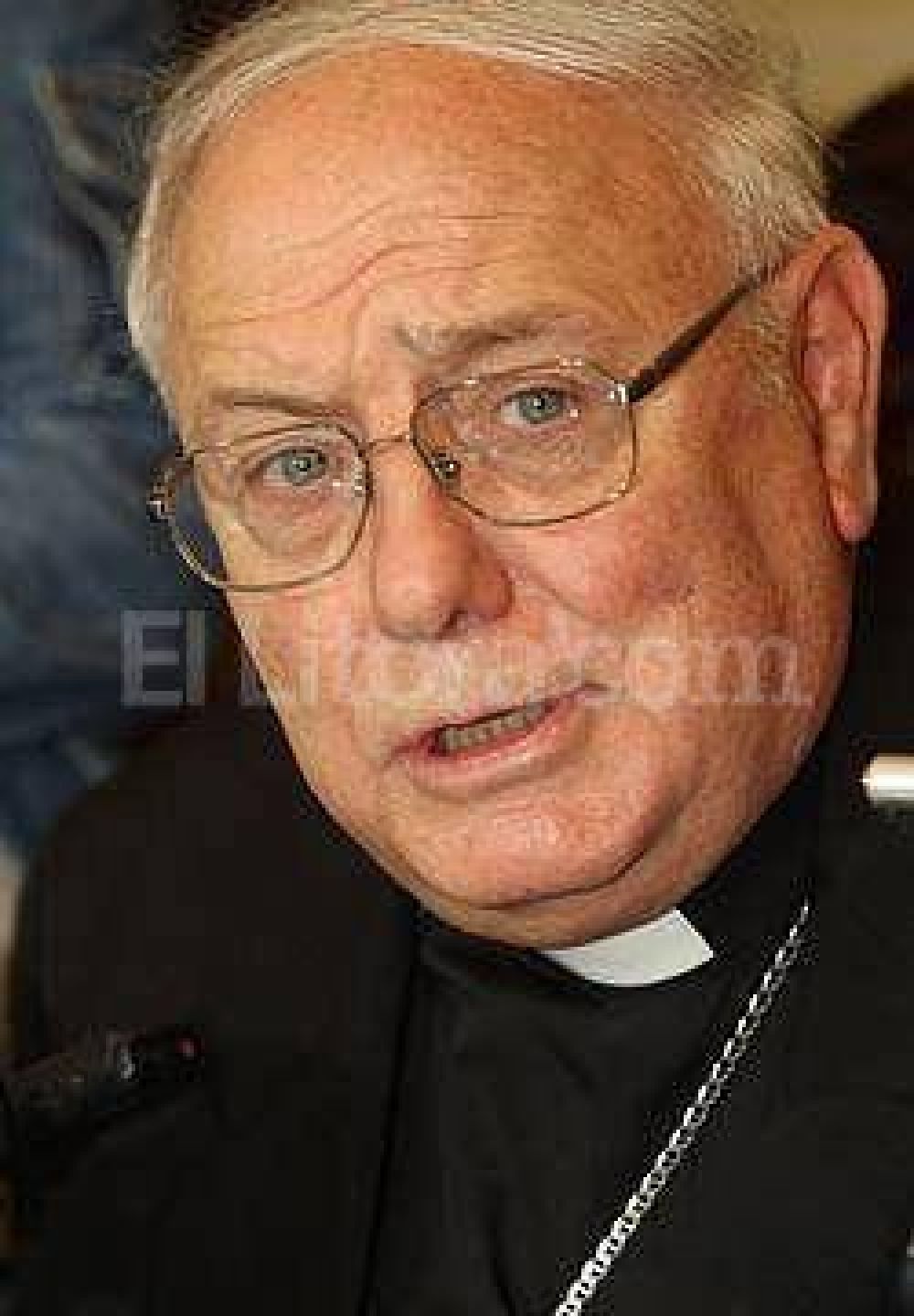 "Francisco ser� un Papa que va a hablar mucho a trav�s de sus gestos"