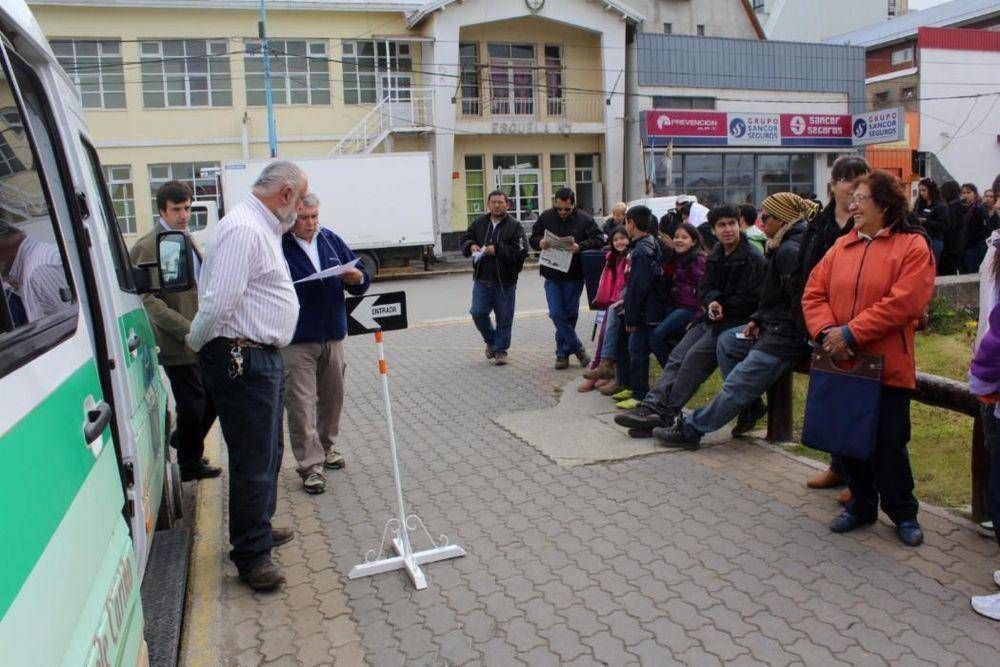 Sigue la promoci�n gratuita de la tarjeta recargable para transporte p�blico