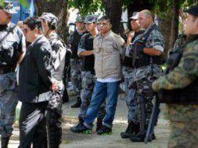 Caso P�paro: El acusado Burgos se autolesion� durante la proyecci�n de un video