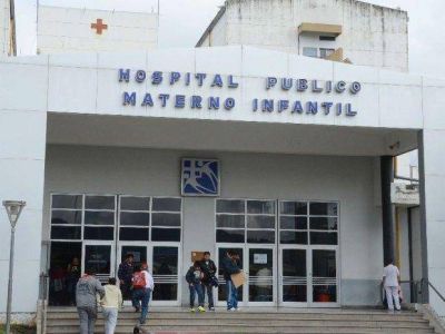 �En el hospital nos hacen esperar mucho�