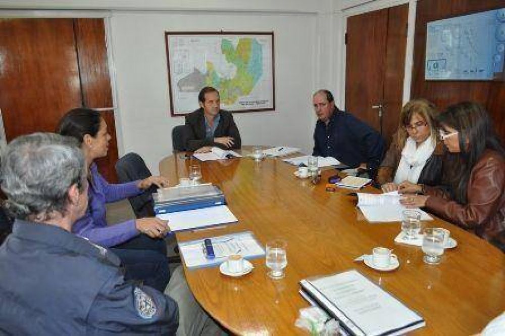 Se trabaja en un plan de capacitaci�n para formar una red de escuelas agropecuarias