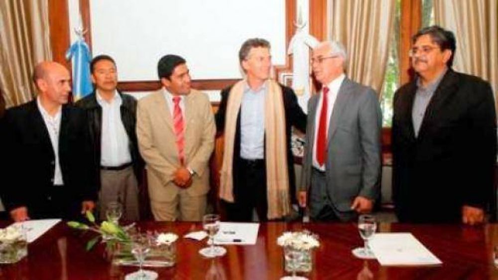 Radicales catamarque�os y liberales del PRO, juntos en Tucum�n
