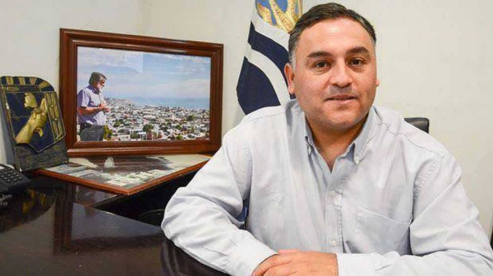 Un radical se hizo cargo de la intendencia de Caleta