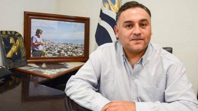 Un radical se hizo cargo de la intendencia de Caleta