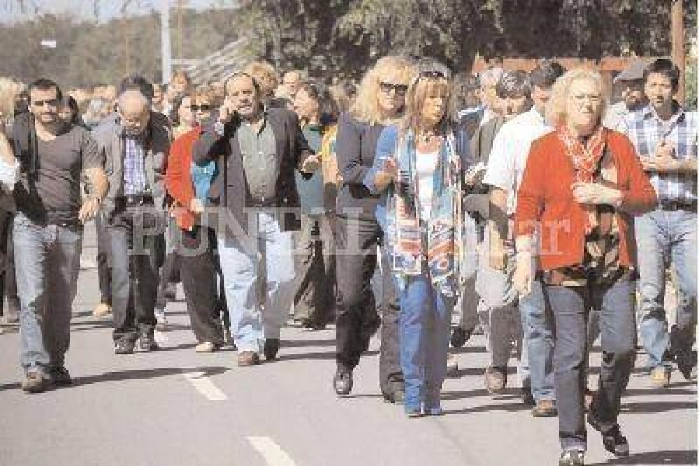 Protesta en la Universidad por el rol de querellante del gremio docente
