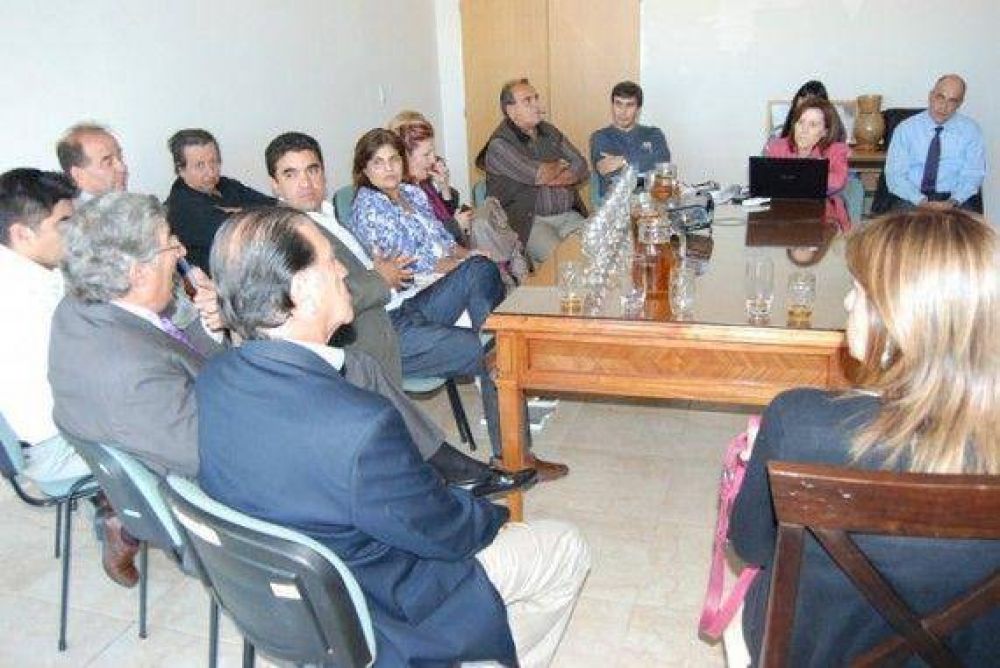 La ministra de Salud se reuni� con los concejales de Villa Mercedes
