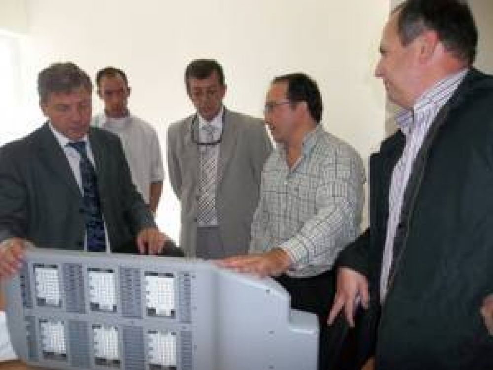 Una empresa de productos electr�nicos instala su planta en San Luis