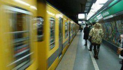 Subtes: la oposici�n brinda apoyo al juez que fren� el aumento