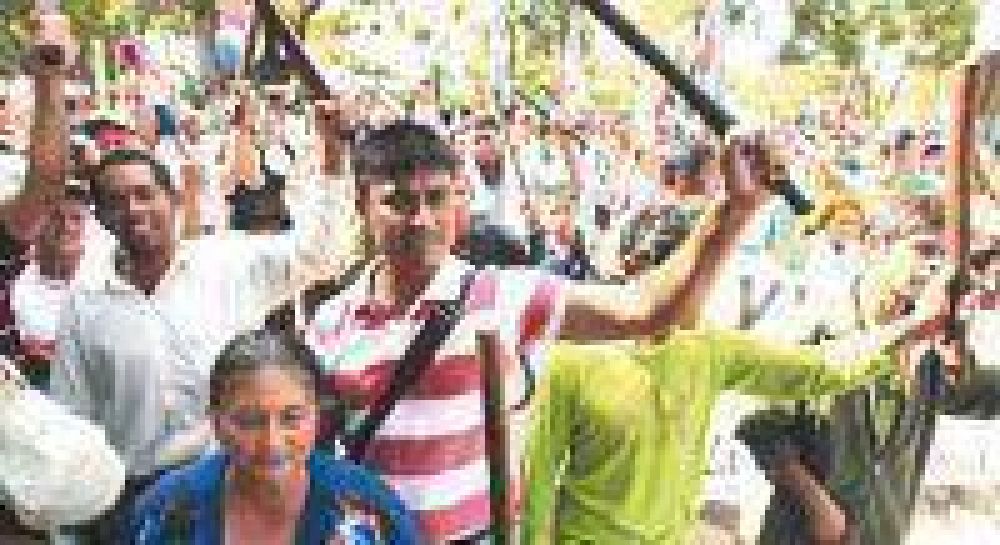 Masiva marcha en Paraguay para reclamar por la reforma agraria