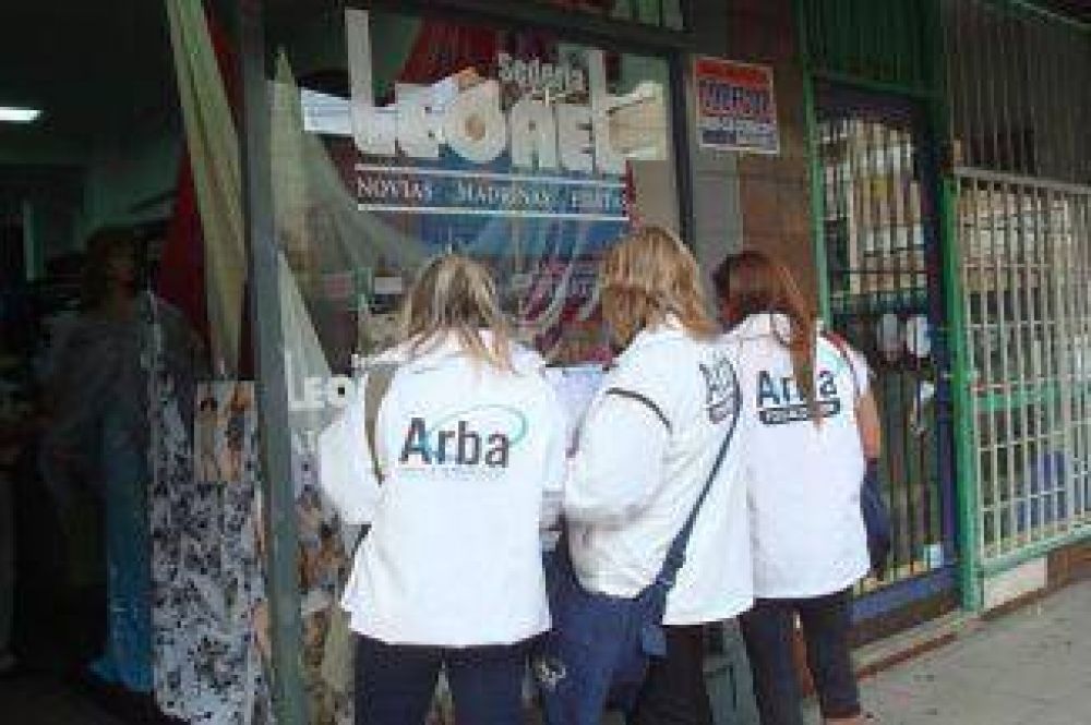Cien inspectores de ARBA controlaron comercios de Quilmes