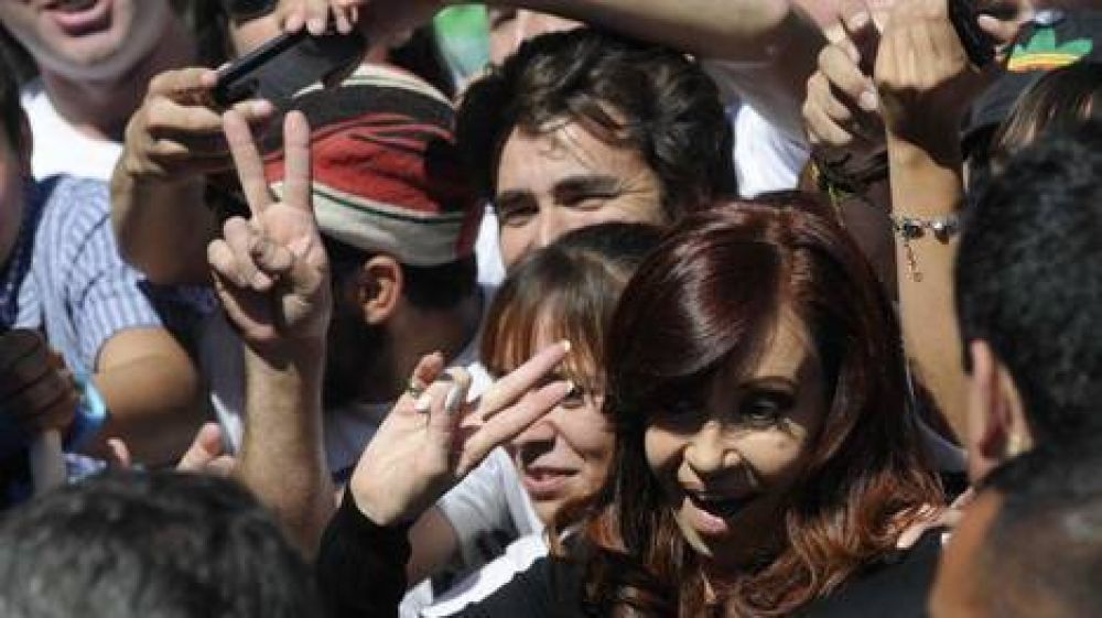 Tras su reuni�n con el Papa, Cristina llama al di�logo y a "no vivir con odio"